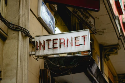 Servicios de internet contratación